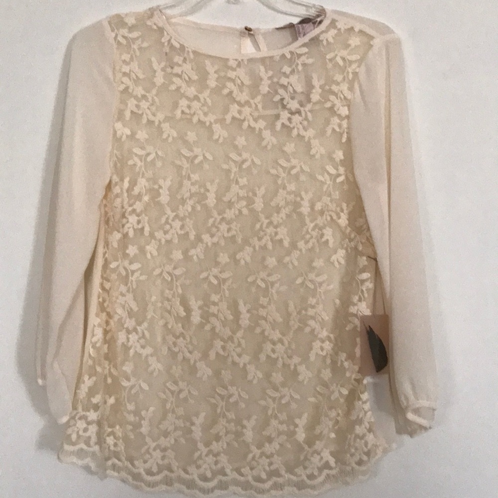 Forever 21 cream lace top